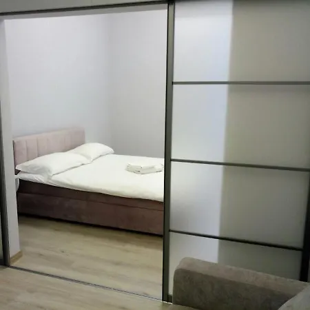 Romantic In 500m From Opera *