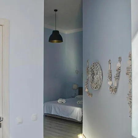 Romantic In 500m From Opera