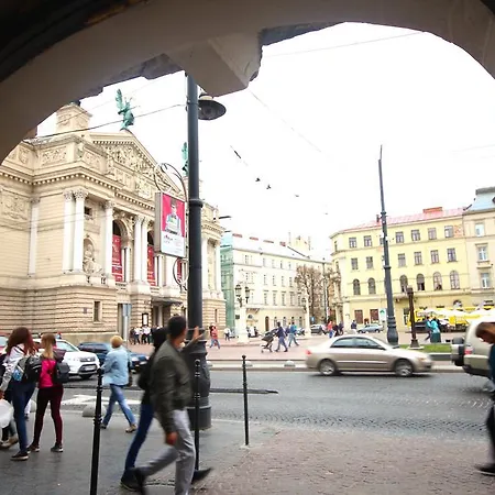 Romantic In 500m From Opera Lviv