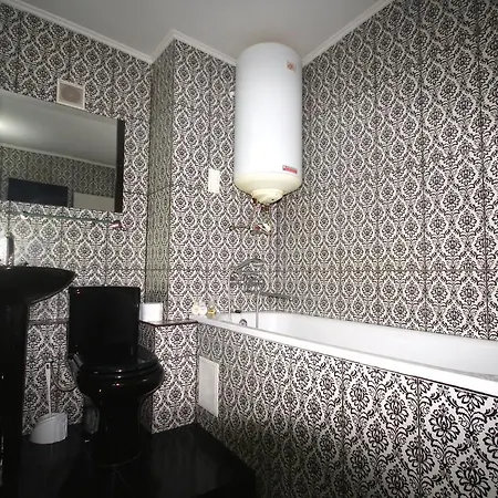 Romantic In 500m From Opera *