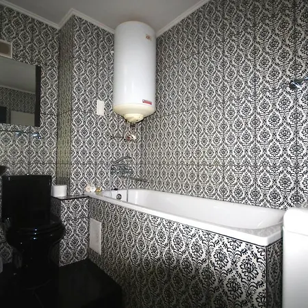 Romantic In 500m From Opera *