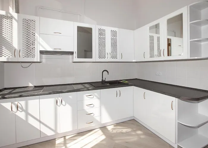 Апартаменты Romantic In 500m From Opera Львов