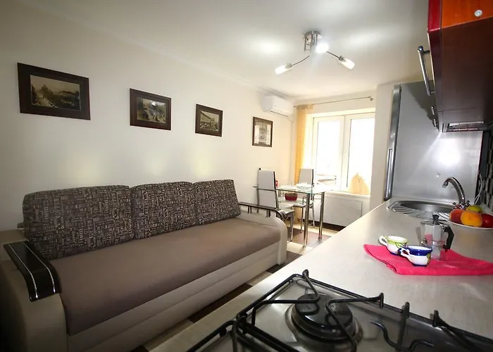 Romantic In 500m From Opera Apartament *