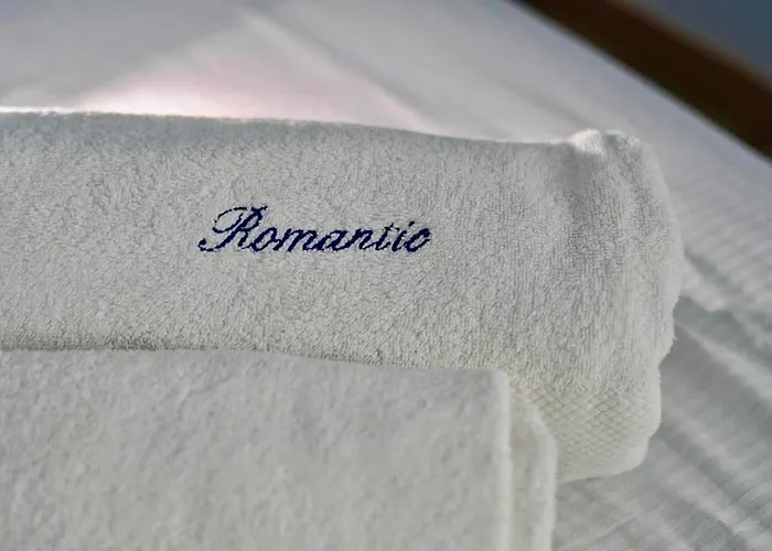 Apartamento Romantic In 500m From Opera *