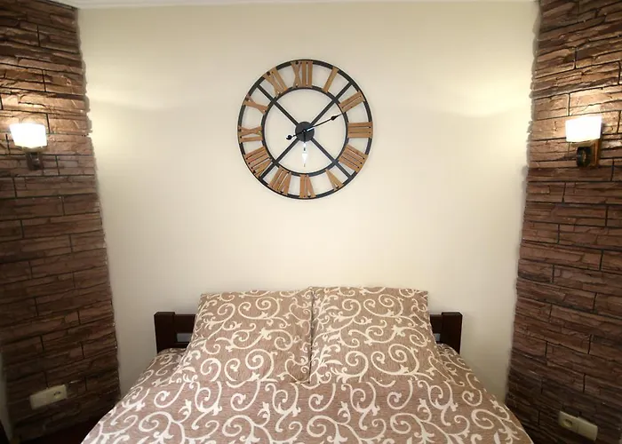 Romantic In 500m From Opera Leópolis